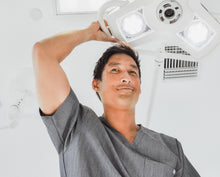 Load image into Gallery viewer, men's Graphite Leon - Two-Pocket Scrub Top